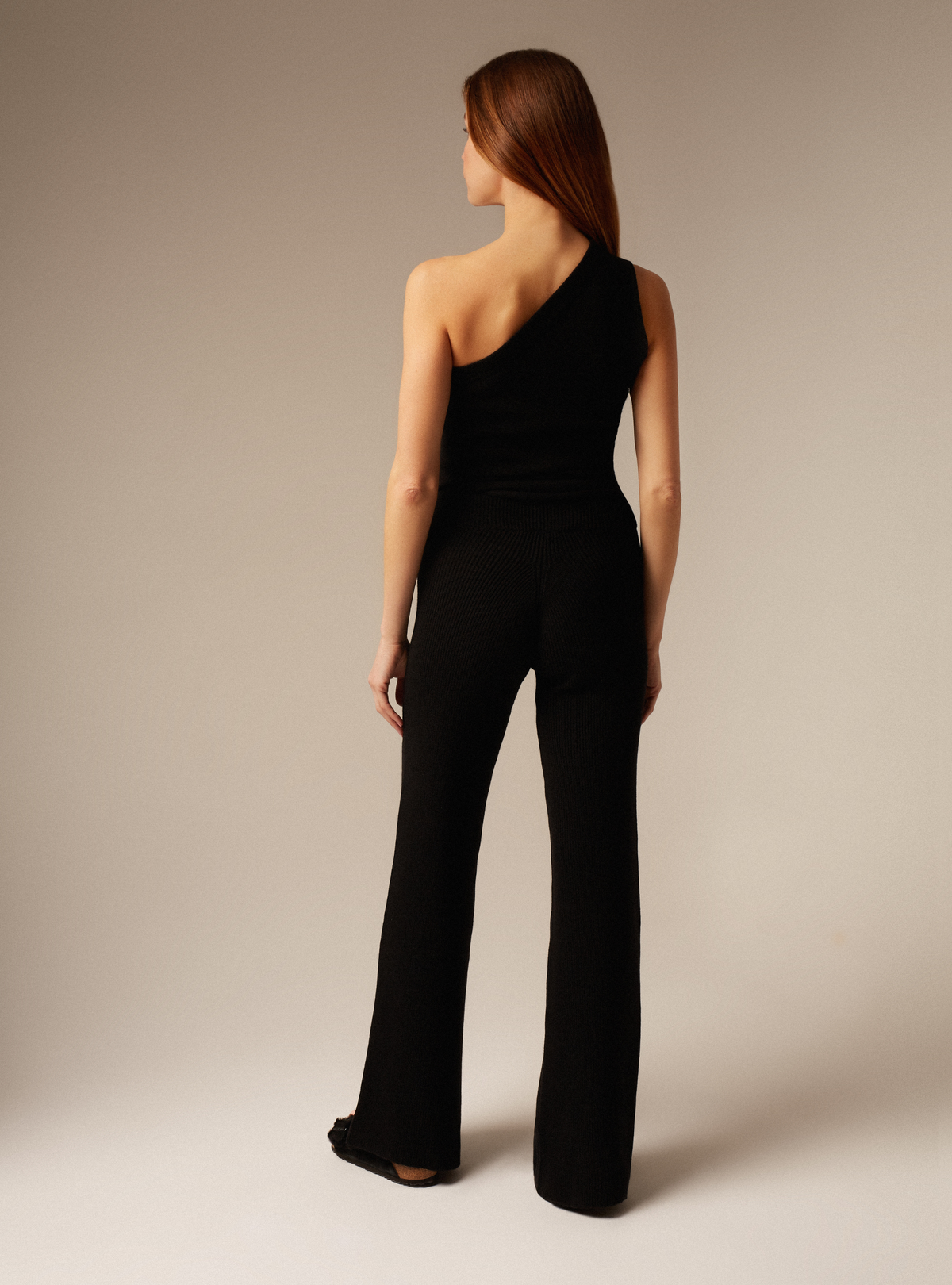 Black ribbed cashmere wide leg trousers women&#39;s Back