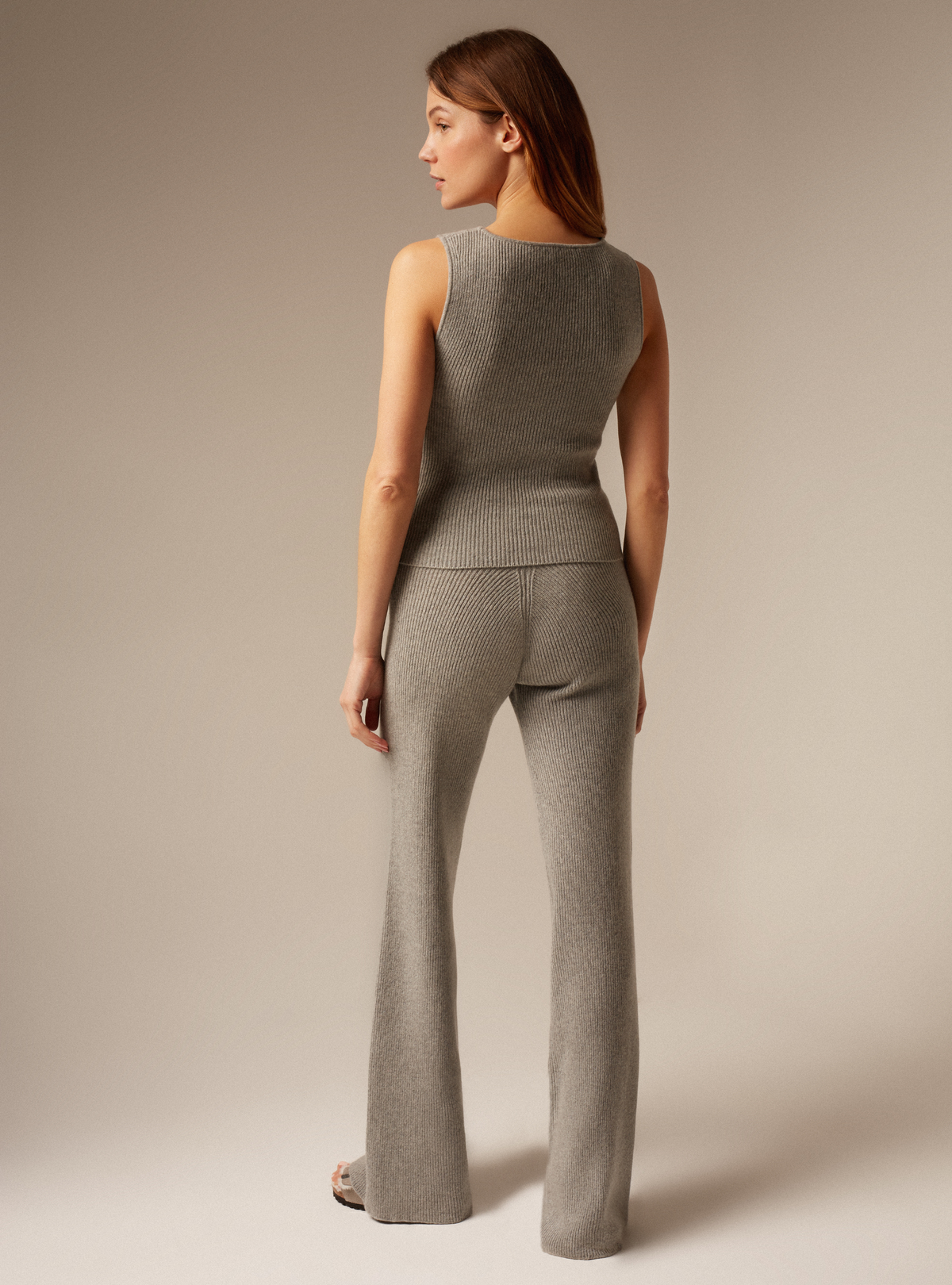 Grey ribbed cashmere wide leg trousers women&#39;s Back